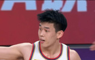 赵睿、李炎哲伤退，新疆男篮胜出夺赛点，林葳高得分对决齐麟。
