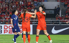 中国女足大胜泰国，00后戴帽夺冠！